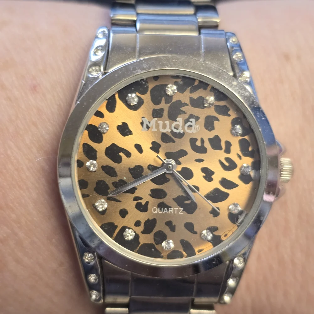 MUDD Y2K Leopard Print Face Silver-Tone Watch